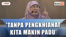 'Pergi Melaka membeli cincau' - Wan Azizah sampaikan pantun sindir