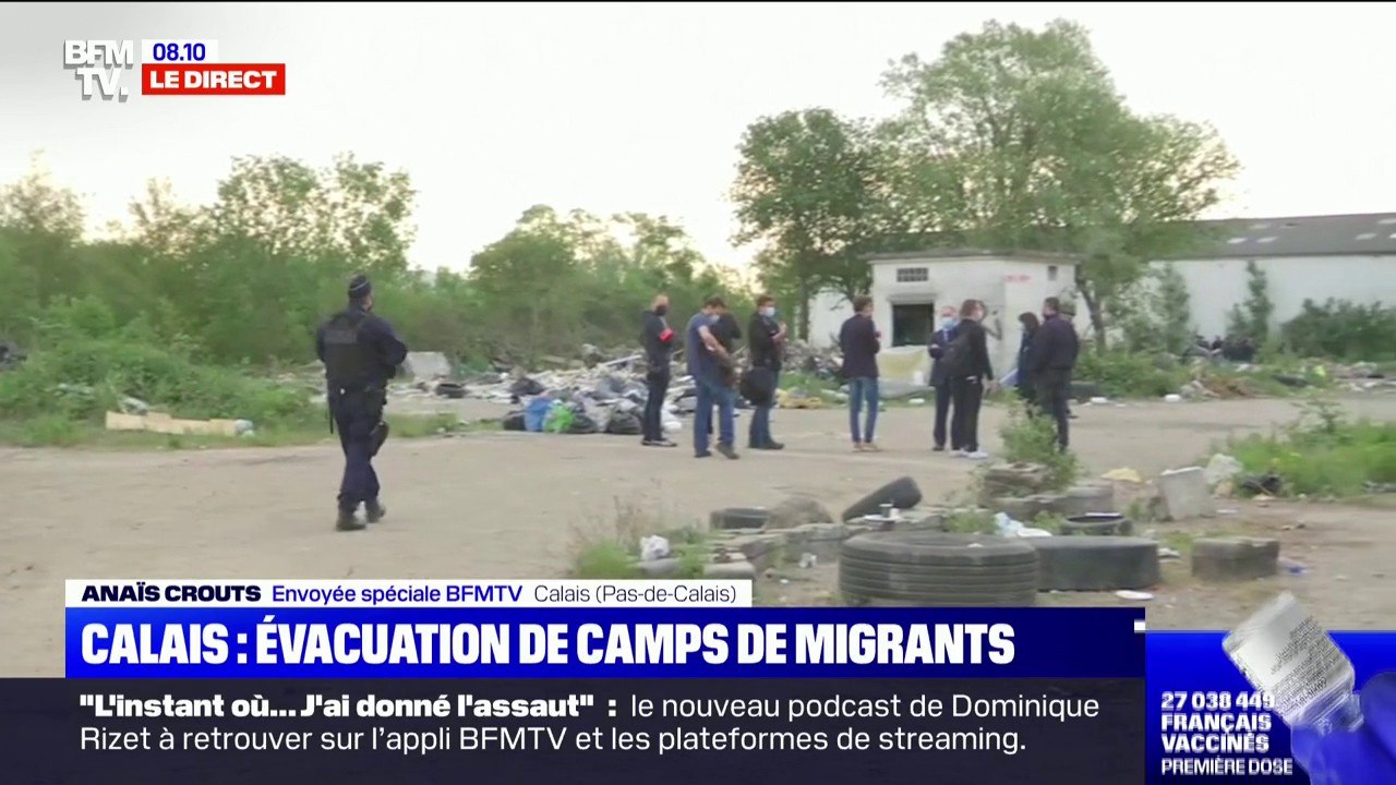 Un camp de migrants est en cours d'évacuation à Calais