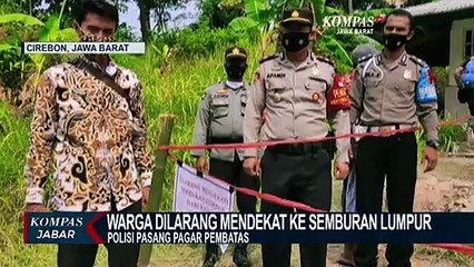 Membandel! Polisi Larang Warga Mendekat Ke Semburan Lumpur