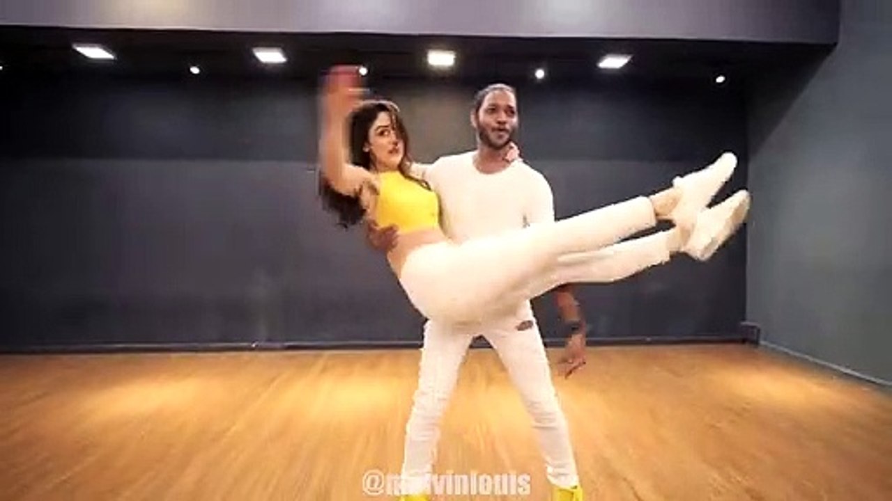 The Jawaani Song - Melvin Louis ft. Sandeepa Dhar