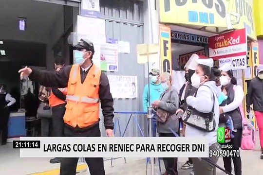Ciudadanos forman largas colas en Reniec para recoger DNI