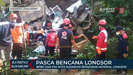 Bpbd Dan Pmi Bersihkan Material Longsor