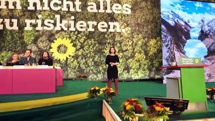 Benzin-Debatte: SPD und Union warnen vor Baerbocks "Spritpreisschraube"