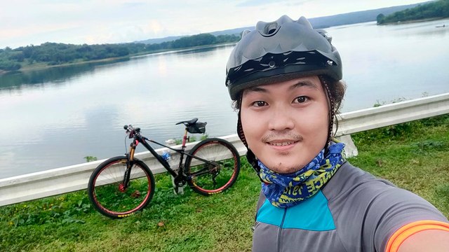 This travel junkie started biking to cure his wanderlust amid pandemic