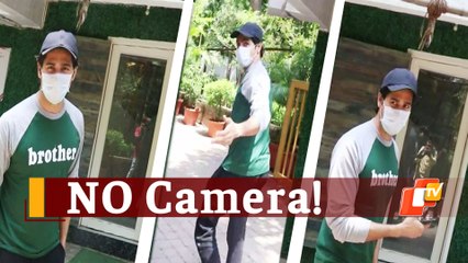 Sidharth Malhotra Spotted By The Paparazzi Outside A Dental Clinic In Mumbai