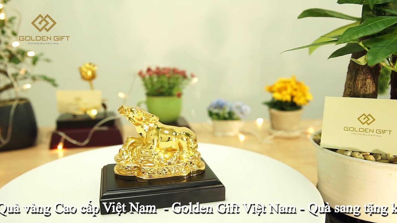 Tượng Trâu phong thuỷ mạ vàng 24K - Golden Gift Việt Nam