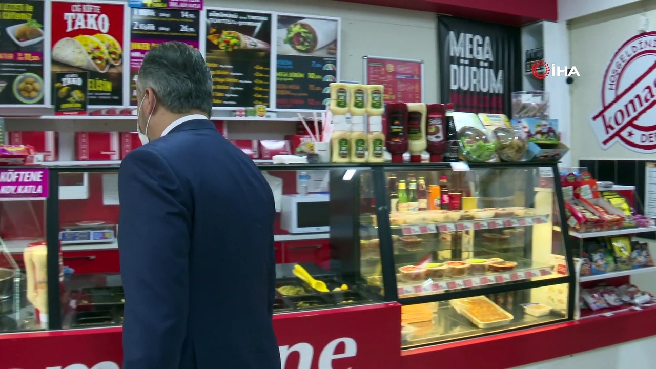 Başkan Aktaş, esnafı ziyaret etti, oyun oynadı