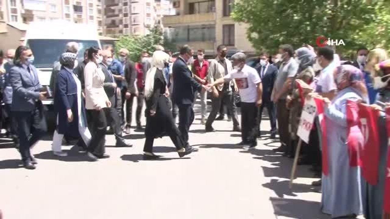 Bakan Kasapoğlu: "Bu vatanın evlatlarına, analarına hiç kimsenin bu zulmü, çileyi yaşatma hakkı yoktur"