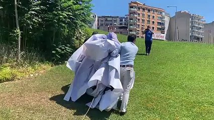 CHP’li Başarır bu kez İzmir’de pankart astı: Her ay 10 bin doları hangi siyasetçi aldı?