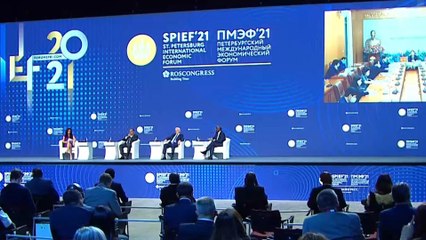 تداخل بين السياسة والاقتصاد في منتدى سان بطرسبورغ الاقتصادي