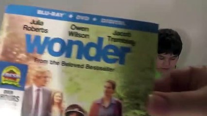 FFG Unboxing Red Dog True Blue and Wonder