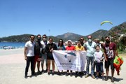 Fethiye'de engelli çocukların yamaç paraşütü hayali gerçekleşti