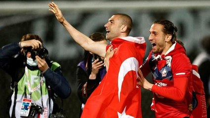 Burak Yılmaz, Lille'de sezonun iyi futbolcusu seçildi