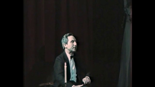 03 П. И. Чайковский. Слеза дрожит... . (Поет Георгий Гачечиладзе)