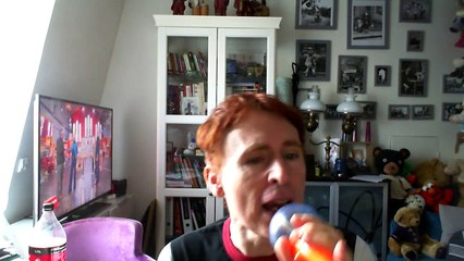 Wiwi égratigne "bloody valentine"