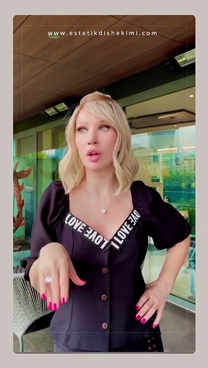 Seda Sayan - Gülüşünüz size şans getirsin