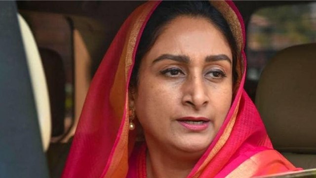 Harsimrat Kaur lashes out at Punjab government