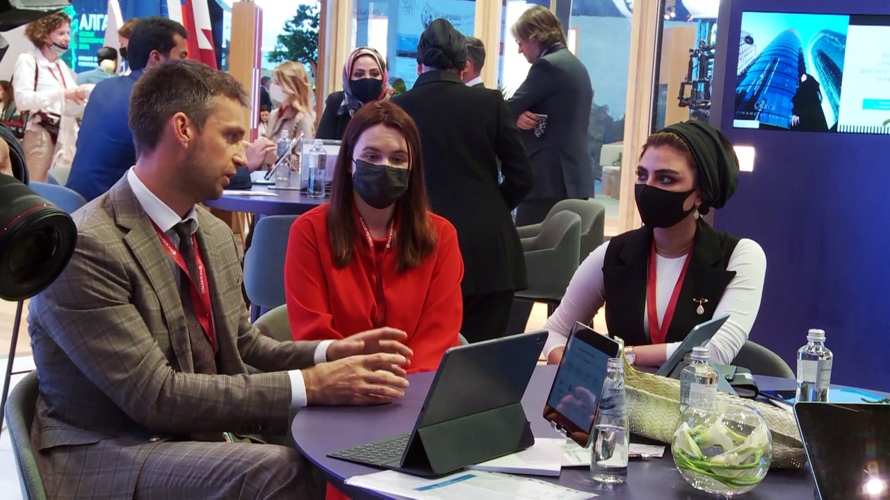 St. Petersburger Wirtschaftsforum: Gute Geschäfte trotz Spannungen und Sanktionen