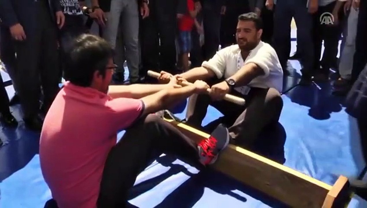 İşte Bilal Erdoğan ve Hamza Yerlikaya'dan mas güreşi