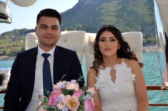 Mutluluğa Kozan Barajı'nda evet dediler