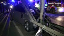 Kocaeli Gebze'de feci kaza! Bariyer otomobile ok gibi saplandı