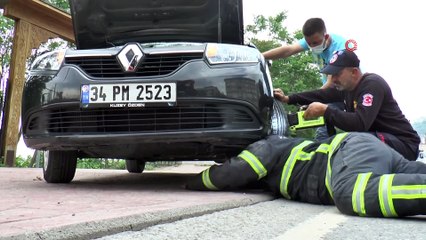 İtfaiye erlerinden yürekleri ısıtan kurtarma operasyonu
