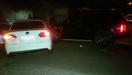 Colisão envolvendo Range Rover e Jetta é registrada no Bairro Coqueiral