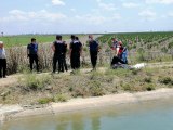 Sulama kanalına uçan araçtaki 2 kişinin cesedi 10 kilometre uzaklıkta bulundu