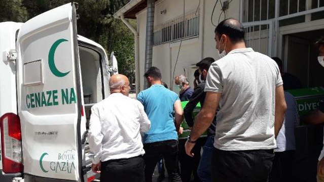 Son dakika haber! BANYODA KALP KRİZİ GEÇİRİP ÖLDÜ