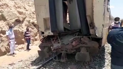 جرار يخطأ تقدير المسافة ويصطدم بقطار الطوالى فى السد العالى بأسوان