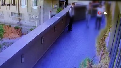 Kağıthane'de 2'si kız 4 motosiklet hırsızı kamerada