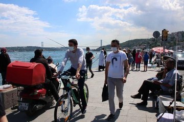 BEŞİKTAŞ'TA SAHİLLERDE YOĞUNLUK