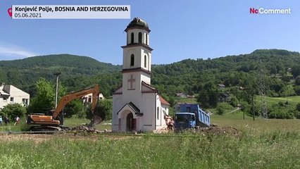 Bosnian authorities demolish Serbian Orthodox church