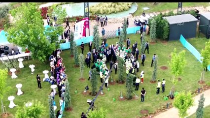 İSTANBUL - Cumhurbaşkanı Erdoğan Pendik Millet Bahçesini ziyaret etti