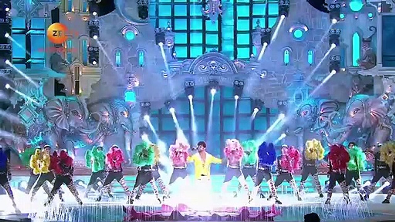 Himesh Reshammiya _ Teri Meri Live Performance