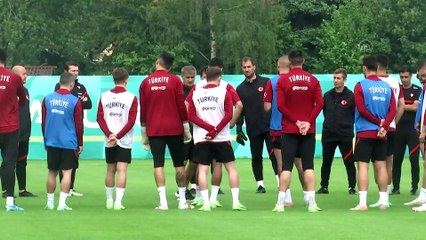 HARSEWINKEL - A Milli Futbol Takımı, Almanya'daki hazırlıklarını sürdürüyor