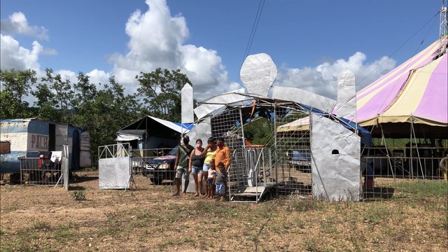 AJUDE O CIRCO VENEZA EM PEDRAS DE FOGO