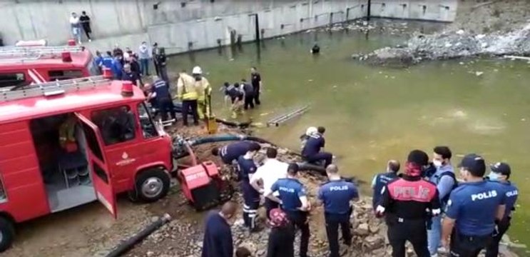 Kağıthane'de feci olay: İnşaattaki gölette boğulma tehlikesi geçiren çocuğu dalgıçlar kurtardı