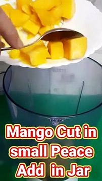 Mango Milkshake Recipe in Hindi I मैंगो मिल्क शेक I Mango Shake I Shake Recipe by Safina Kitchen