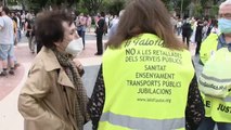 Casi un millar de personas se moviliza en Barcelona contra la subida del precio de la electricidad