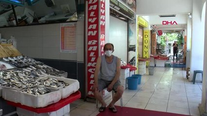 MÜSİLAJ, ÇANAKKALE'DE BALIK SATIŞLARINI DÜŞÜRDÜ, BALIKHANE ESNAFI ZORDA