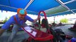 Blippi Visita una pista de Karts | Videos de vehículos para niños | @Blippi Español