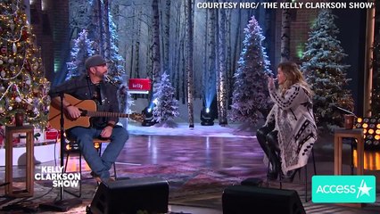 Garth Brooks Tears Up As Kelly Clarkson Sings ‘The Dance’