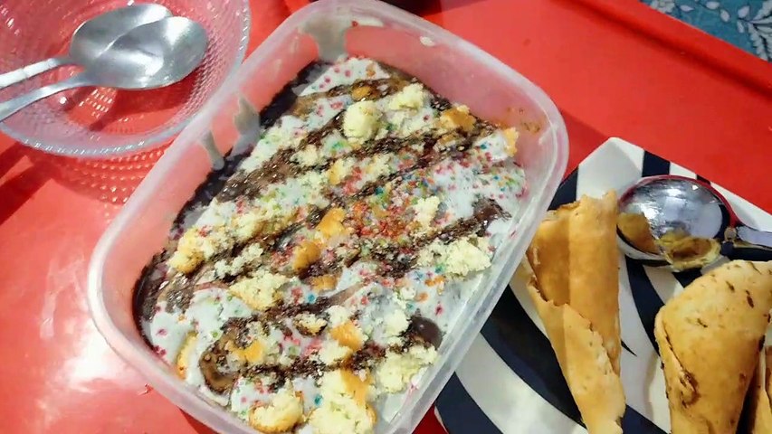 How Kids can make their Own Ice Cream at Home ! Dr Sumreen Kitchen ! Ice Cream Cake ! With Twist ! Khaabaa Delight