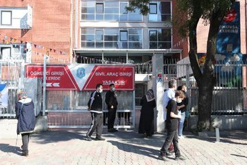 Son Dakika | KORONAVİRÜS KARANTİNASINDAKİ ÇOCUKLAR, LGS'YE HER İLÇEDE BELİRLENEN TEK OKULDA GİRDİ