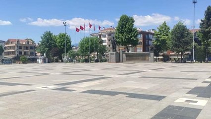 Sokağa çıkma kısıtlaması nedeniyle sessizlik hakim