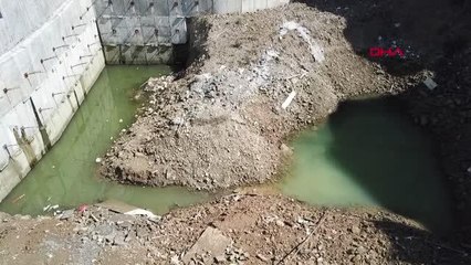 KAĞITHANE'DE 10 YAŞINDA ÇOCUĞUN BOĞULDUĞU İNŞAAT ALANINDAKİ GÖLET HAVADAN GÖRÜNTÜLENDİ