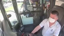 GAZİANTEP - Otobüs şoförü, rahatsızlanan kadını belediye otobüsüyle hastaneye götürdü