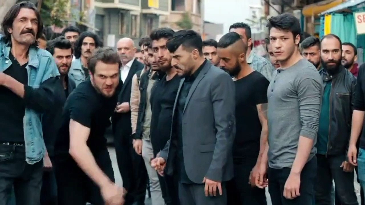 مسلسل الحفرة الحلقة 28 القسم 1 مترجم للعربية