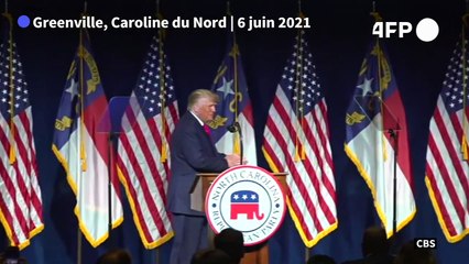"Nous allons reprendre notre pays": Donald Trump revient sur scène en Caroline du Nord.